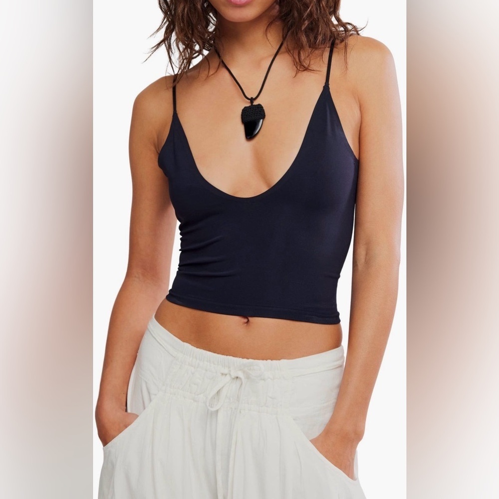 (3)‎ Round Two Skinny Strap Cami NWOT